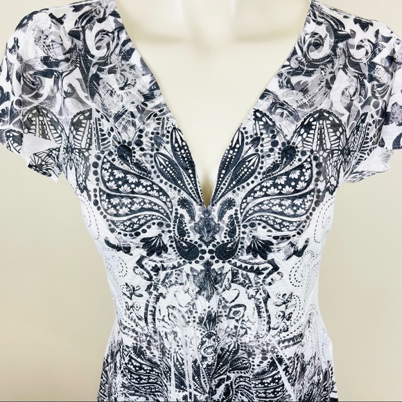 MODERN Striking APT 9 chic FLORAL patterned V NECK silky sheen LONGER IN LENTGH - Picture 3 of 12